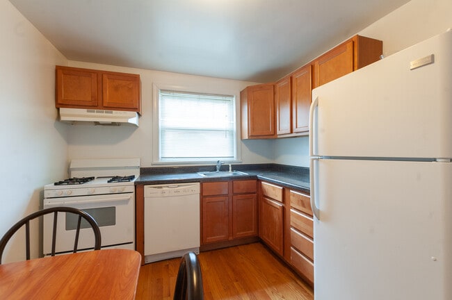 Photo - 4258 W Nelson St Unit 2