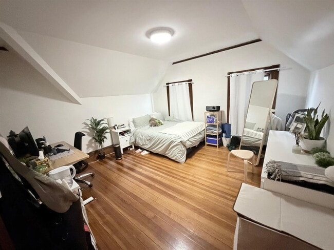 Photo - 16 Linden Ave Unit 7