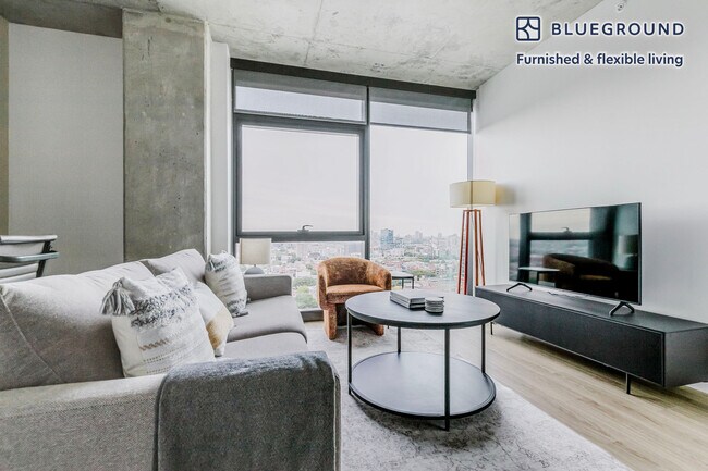 Photo - 225 N Elizabeth St Unit SI FL20-ID1100