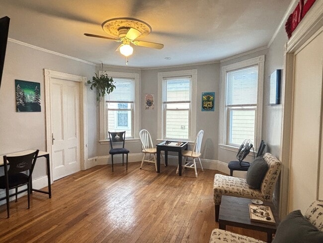 Building Photo - 6 Bayard St Unit 0