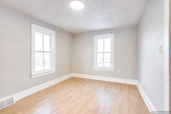 Photo - 712 W Lorain St Unit 714