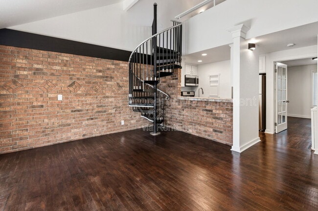 Photo - 381 Orange Blossom