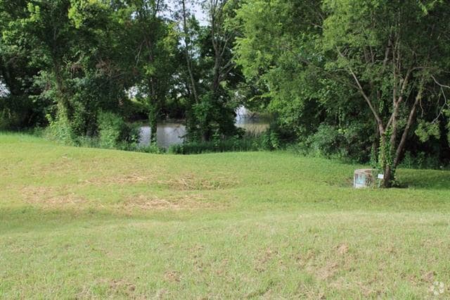 Building Photo - 755 Lakeside Dr Rental