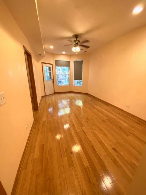 Photo - 5052 N Winthrop Ave Unit 2