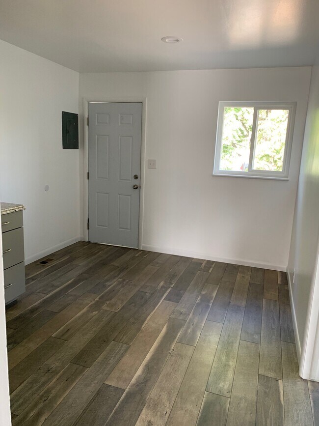 Photo - 2874 S 300 E Unidad 2874 South 300 East