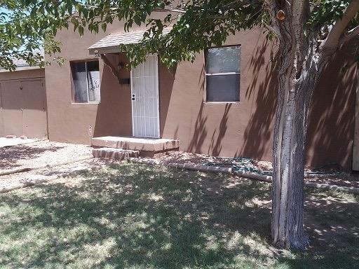 2 Bedroom 1 Bathroom w/Large Fenced Yard - 2 Bedroom 1 Bathroom w/Large Fenced Yard Casa