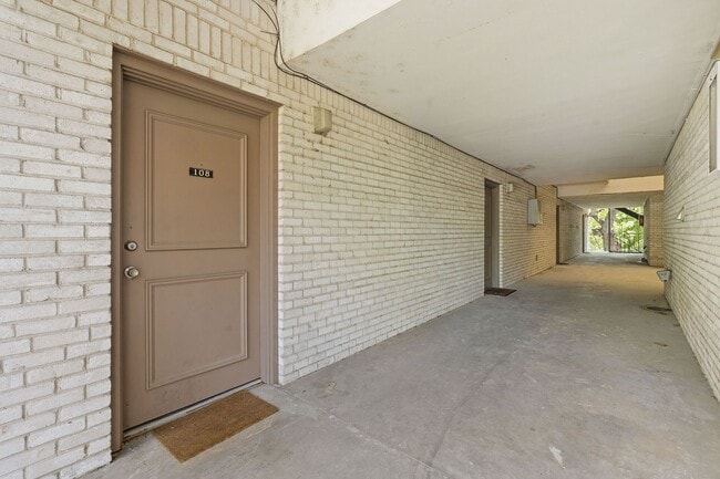 Photo - 710 E Dean Keeton St Unit 108