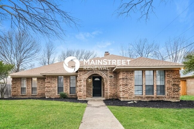 Building Photo - 3 Bedroom Pet-Friendly Home in North Richland Hills, TX with Main Street Renewal