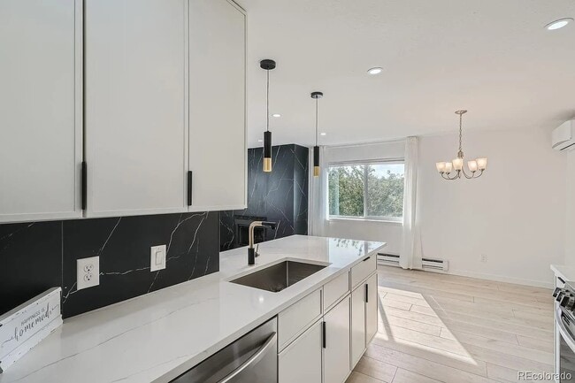 8100 W Quincy Ave Unit M8