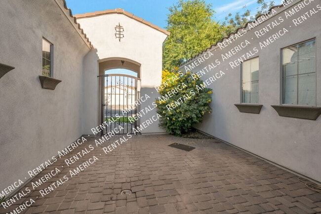 Photo - 4093 E Woodside Way