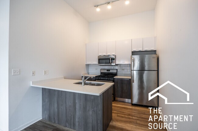 Photo - 2700 W North Ave Unit 202