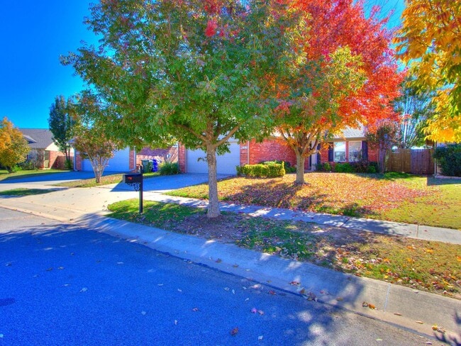 Photo - Charming 3 Bed, 2 Bath Home for Rent in Norman!