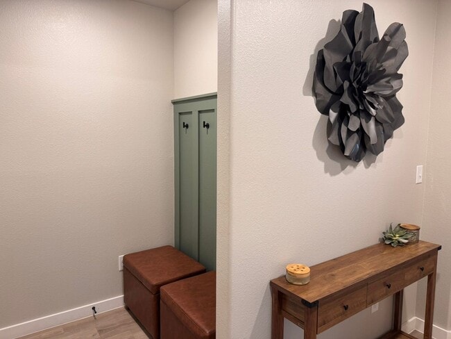 Photo - 7612 John Thomas St