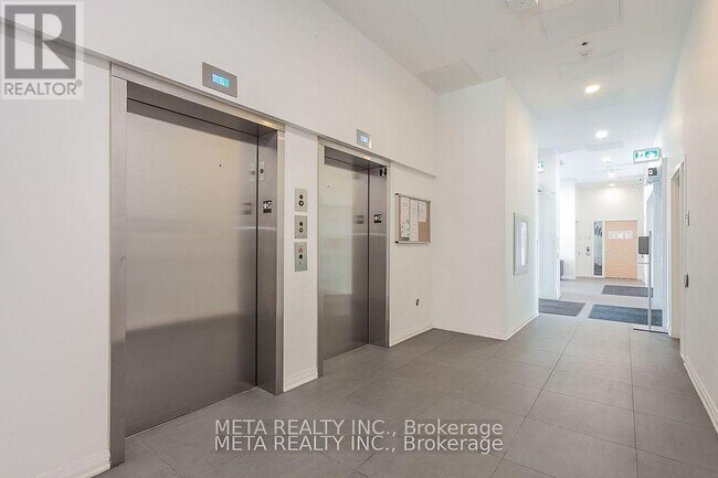 Photo - 1900 Simcoe St N Unit 530