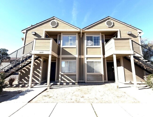 Building Photo - 4648 Krissylouise Way Unit B