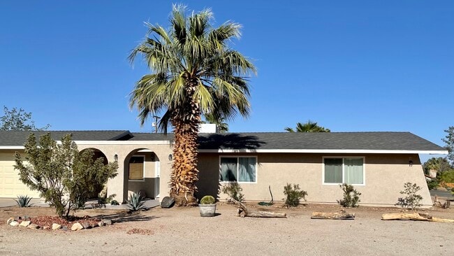 Building Photo - 6707 Palo Verde Ave Rental