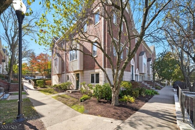 Photo - 58A Ridgedale Ave