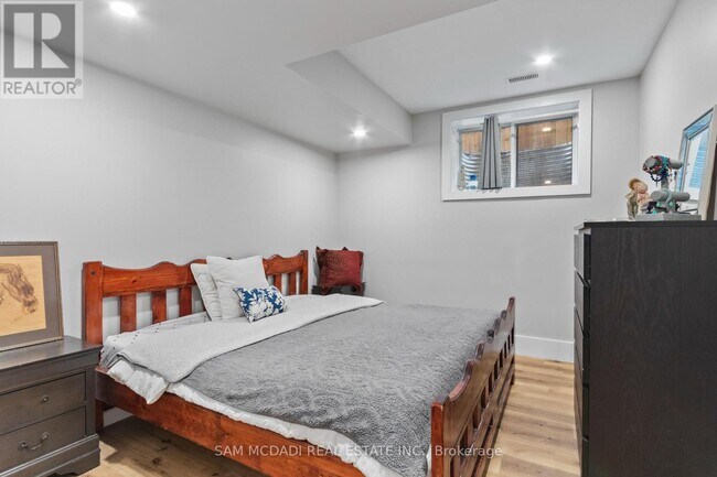 Photo - 3047 Grenville Dr Unit BSMT