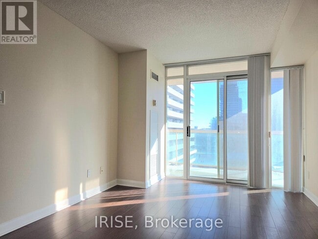 Photo - 323 Richmond St E Unit 1109