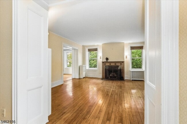 145 Watchung Ave