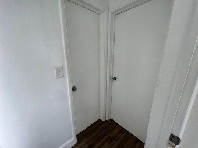 Photo - 1723 Moffett St Unit 12