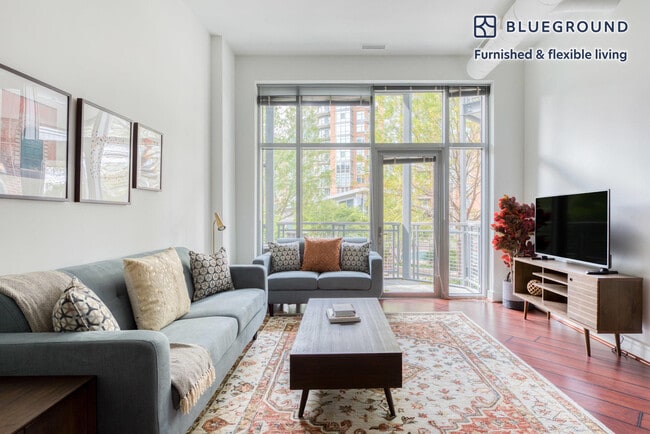 Photo - 8210 Crestwood Heights Dr Unidad FL5-ID827