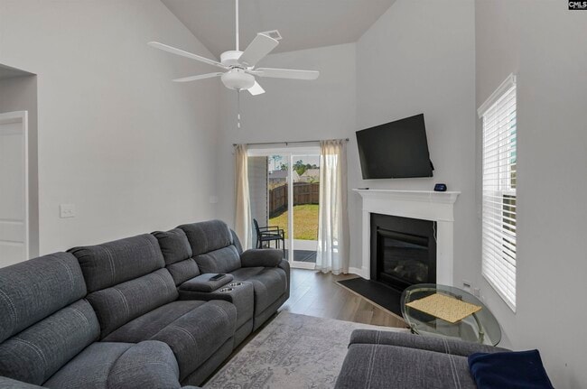 Photo - 620 Rothenburg Rd