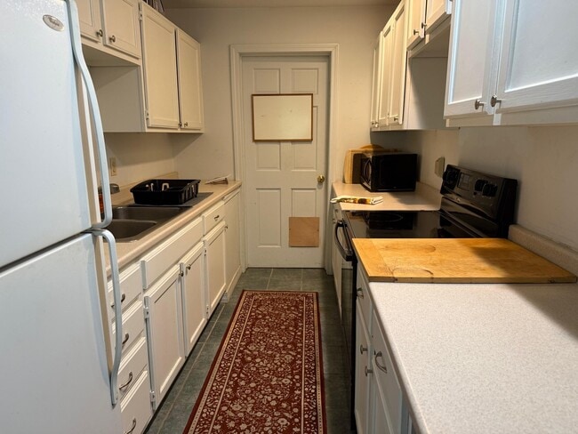 Photo - 636 Old Connecticut River Rd