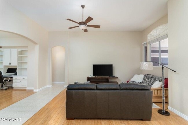 Photo - 1004 S Parkcrest St