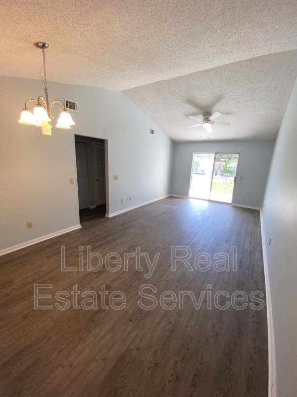 Photo - 350 Beverly St Unidad Apt 104