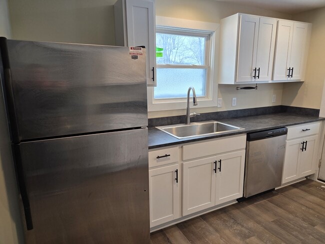 Photo - 815 Oakland Dr