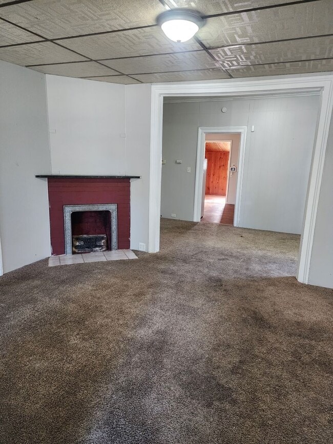 Photo - 220 S Bond St