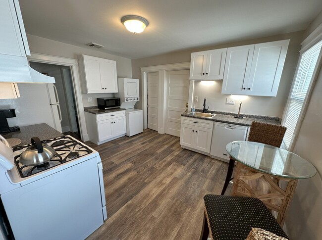 Photo - 664 Flatbush Ave Unit FURNISHED NEWLY UPDATED