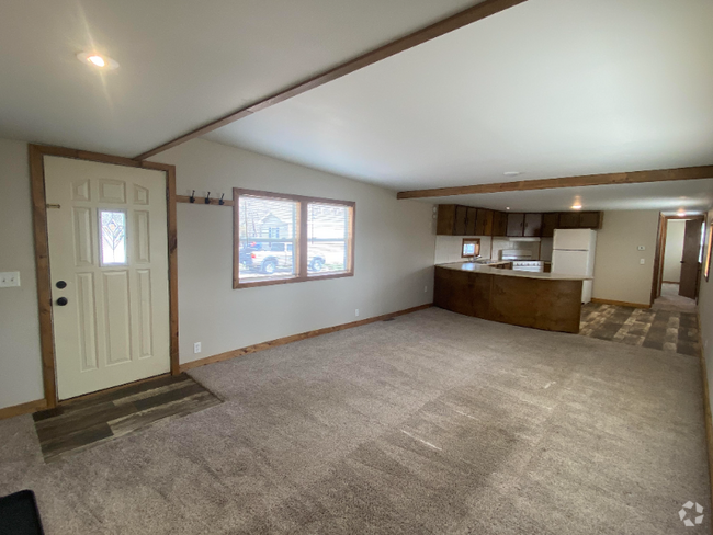 Building Photo - 4664 US-30 Rental