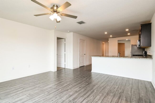 Photo - 457 Kensington View Dr