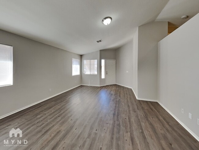 Photo - 2858 Mt Hope Dr