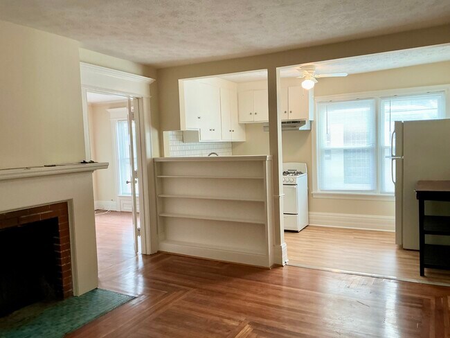 Photo - 30 Strathallen Unit 3