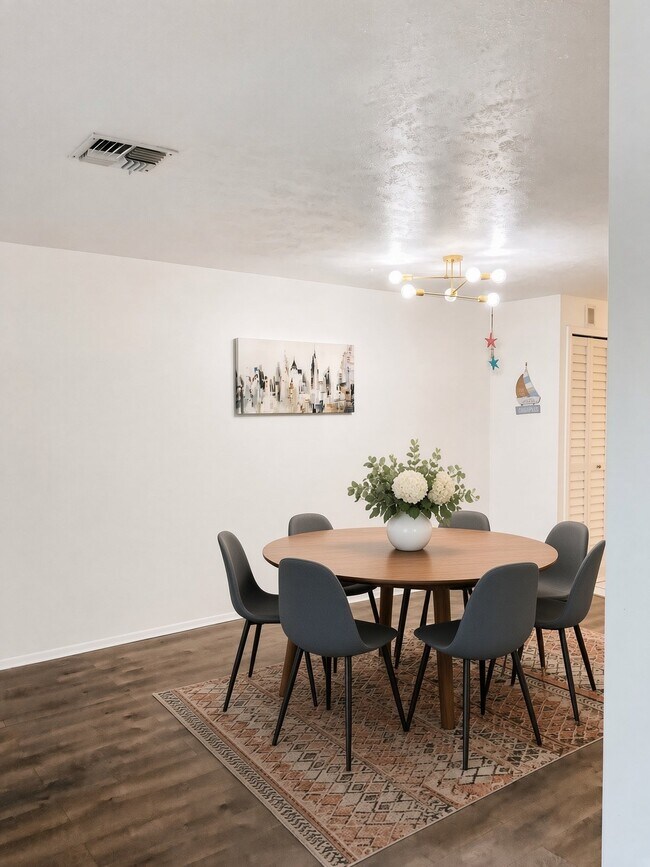 Photo - 6777 Winkler Rd Unit 238