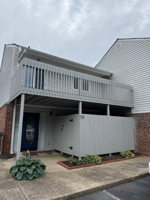 Photo - 94 Topsail Ct House