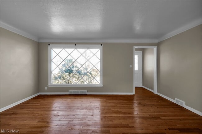 Photo - 3794 Salisbury Rd