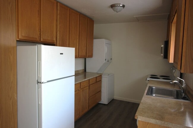 2 Bedroom Townhome for Rent - 2 Bedroom Townhome for Rent