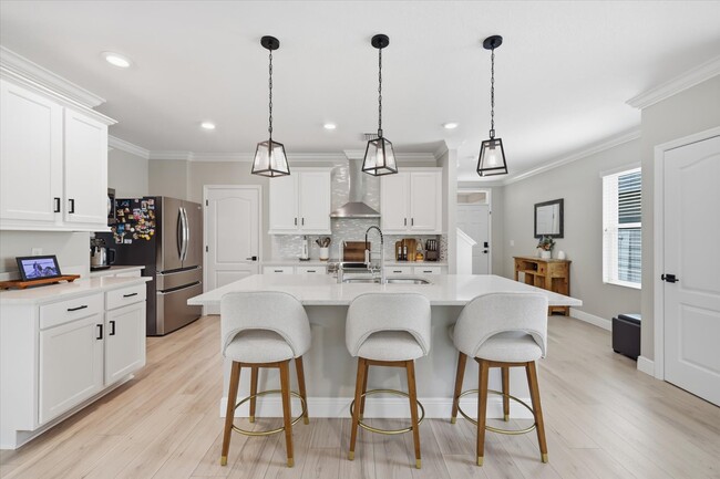 Photo - 10519 Whispering Hammock Dr