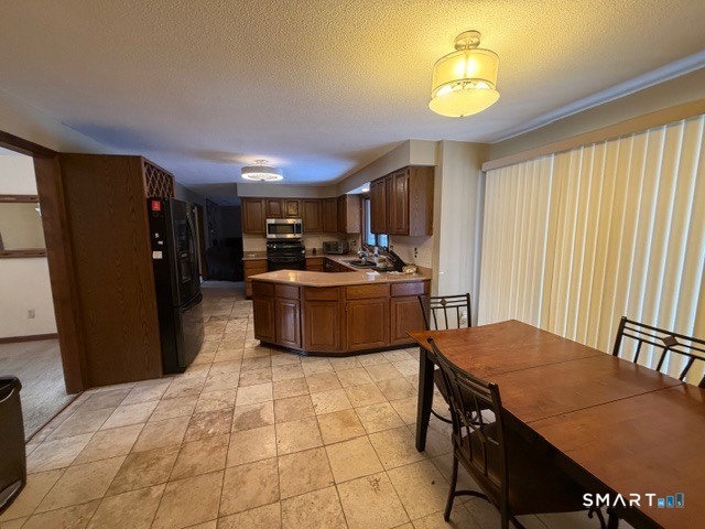 Photo - 522 Springfield Rd