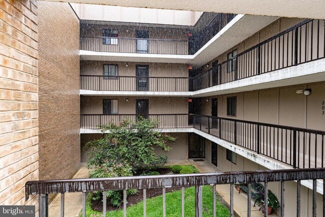 Photo - 227 Canal Park Dr Unit 206