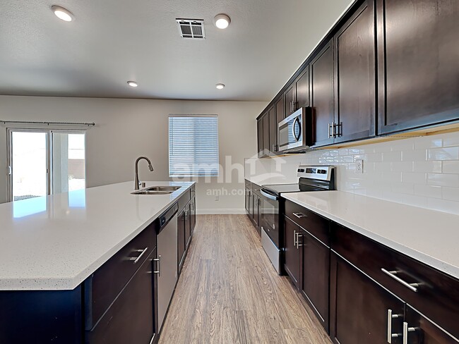 Photo - 5624 Blue Wonder St