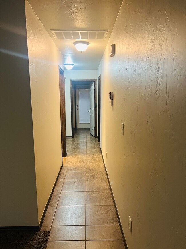 Photo - 3BR 2BA Duplex with 2 car garage