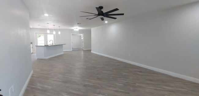 Photo - TOTALLY REMODELED 2X2 IN A 55+ COMMUNITY