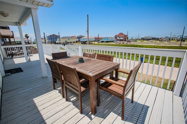 Photo - 81 Santar Loop