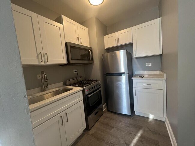 Photo - 4613.5 S Drexel Blvd