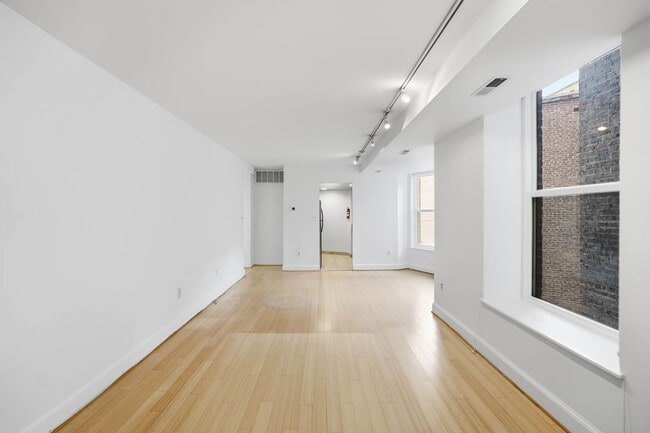 Photo - 1115 12th St NW Unit 305